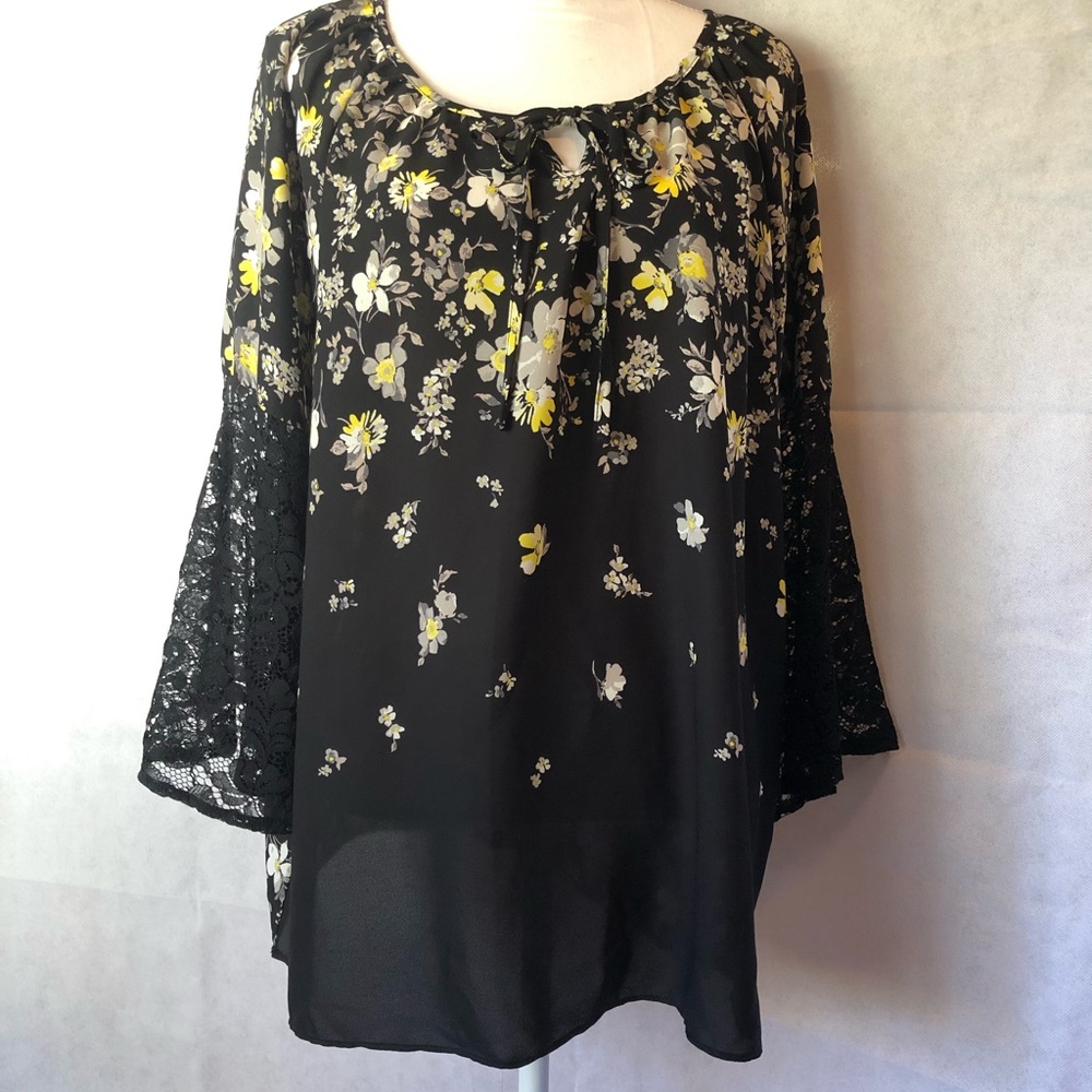 Translucent tunic with lace bell sleeves